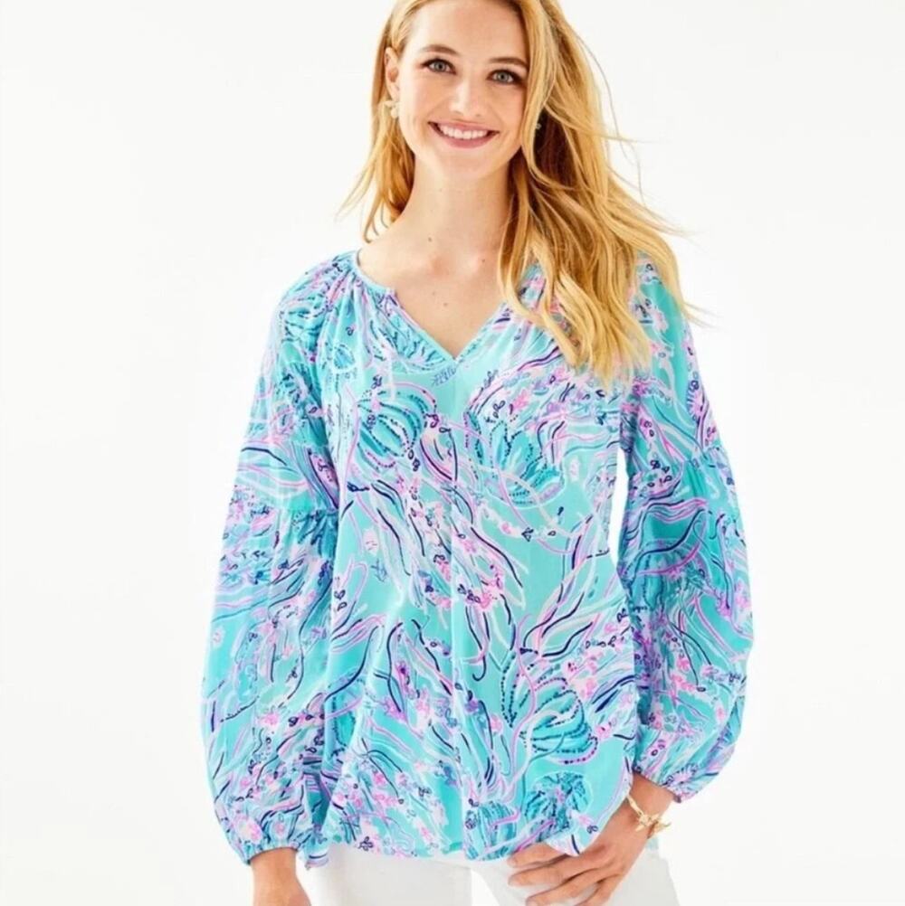 Lilly Pulitzer Winsley Lapis Lazuli Horseshoe Bayside Blue Under the Moon Blouse